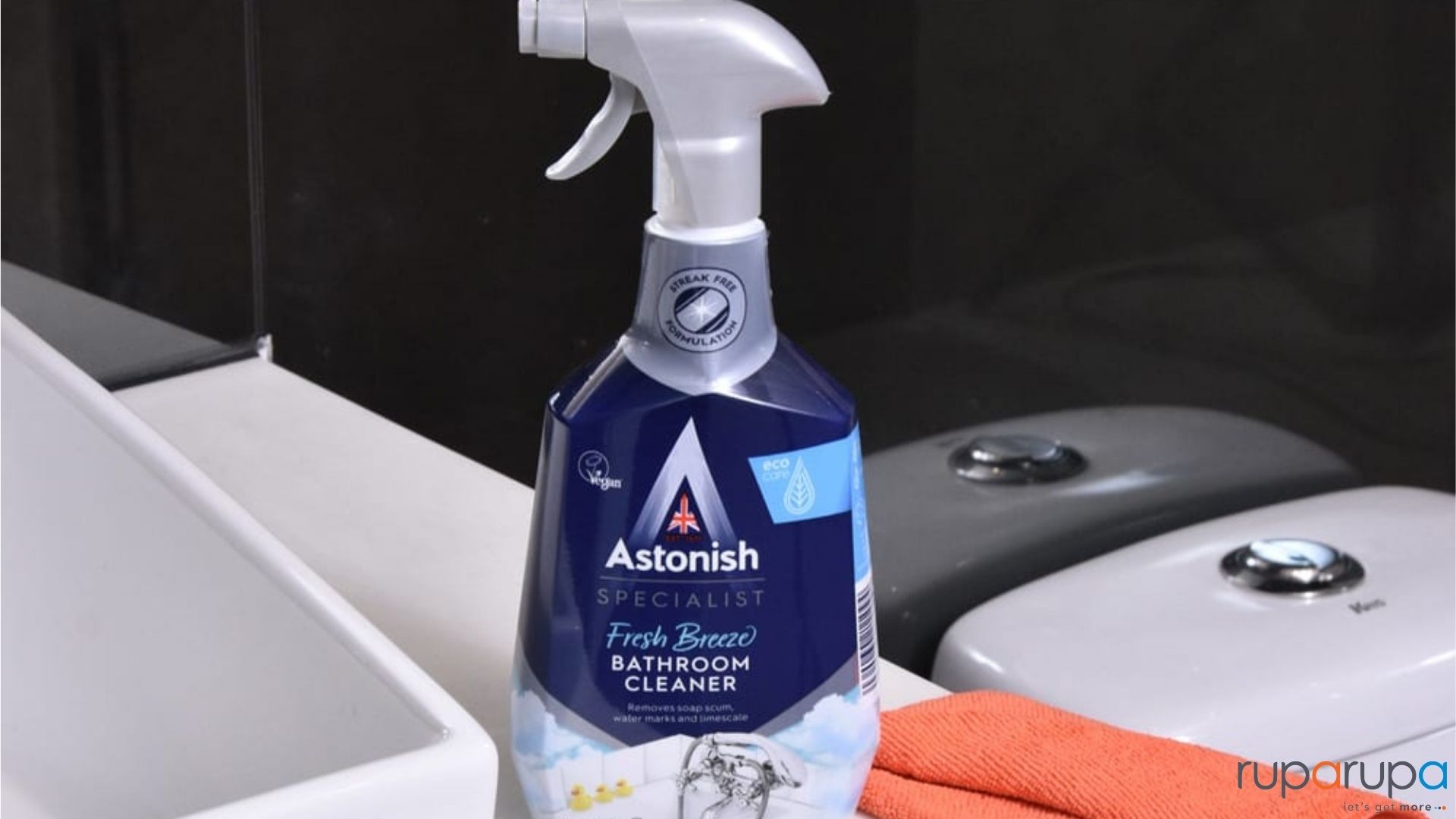 cara membersihkan keramik kamar mandi dengan astonish