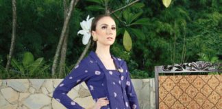 kelebihan bahan katun untuk kebaya